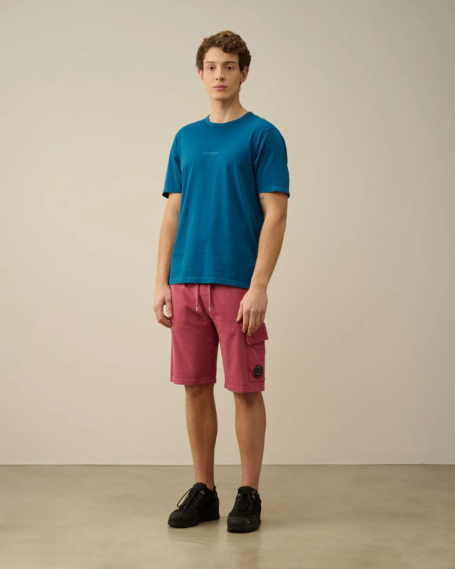 Store C.P. Company 20/1 Jersey Boxy Langaermet T-Shirt Sort