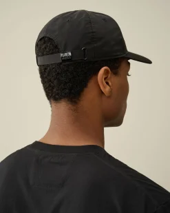 New C.P. Company Beanie Af Bomuldsbriller Rod Knop