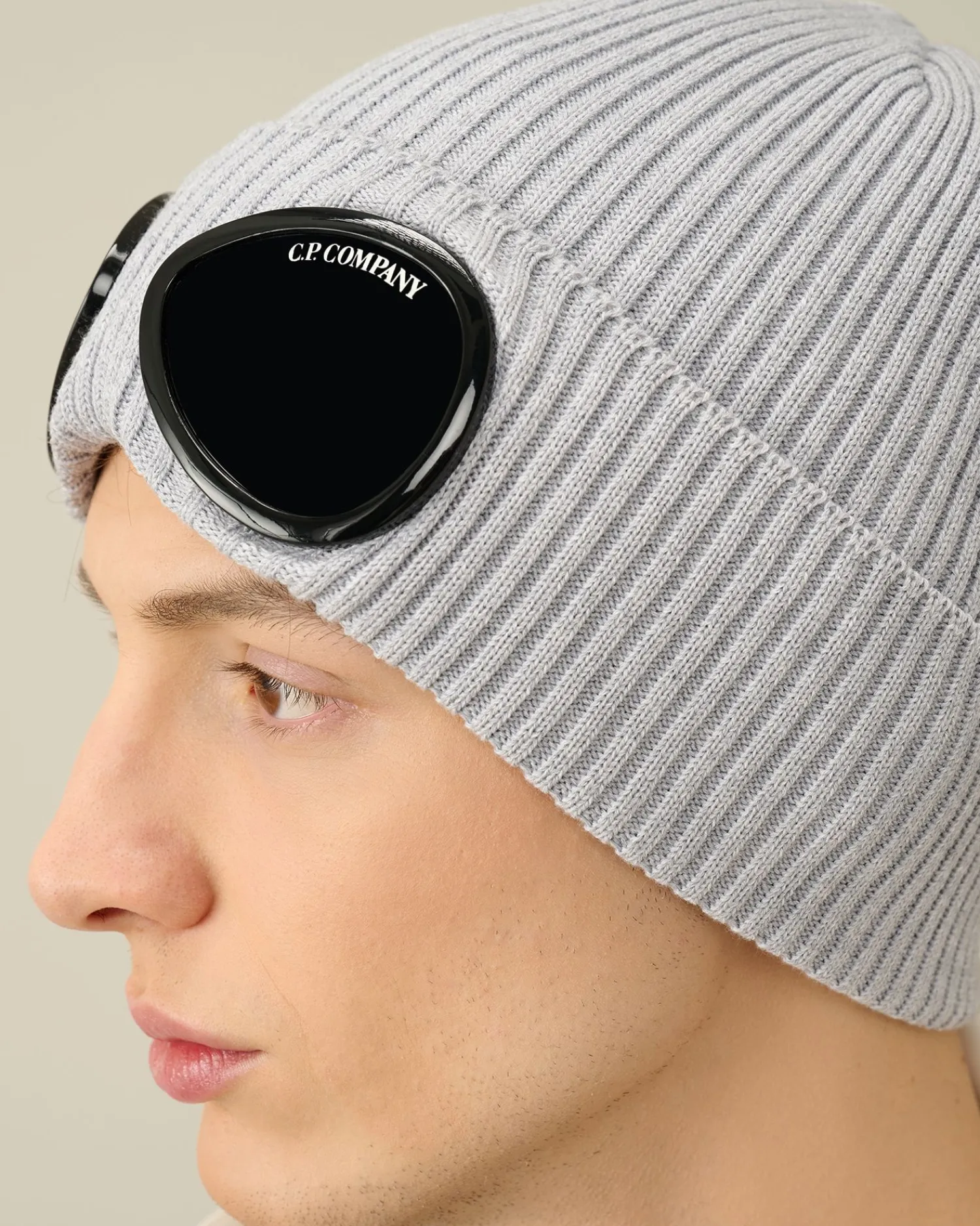 Discount C.P. Company Beanie Af Bomuldsbriller Hvid Paere
