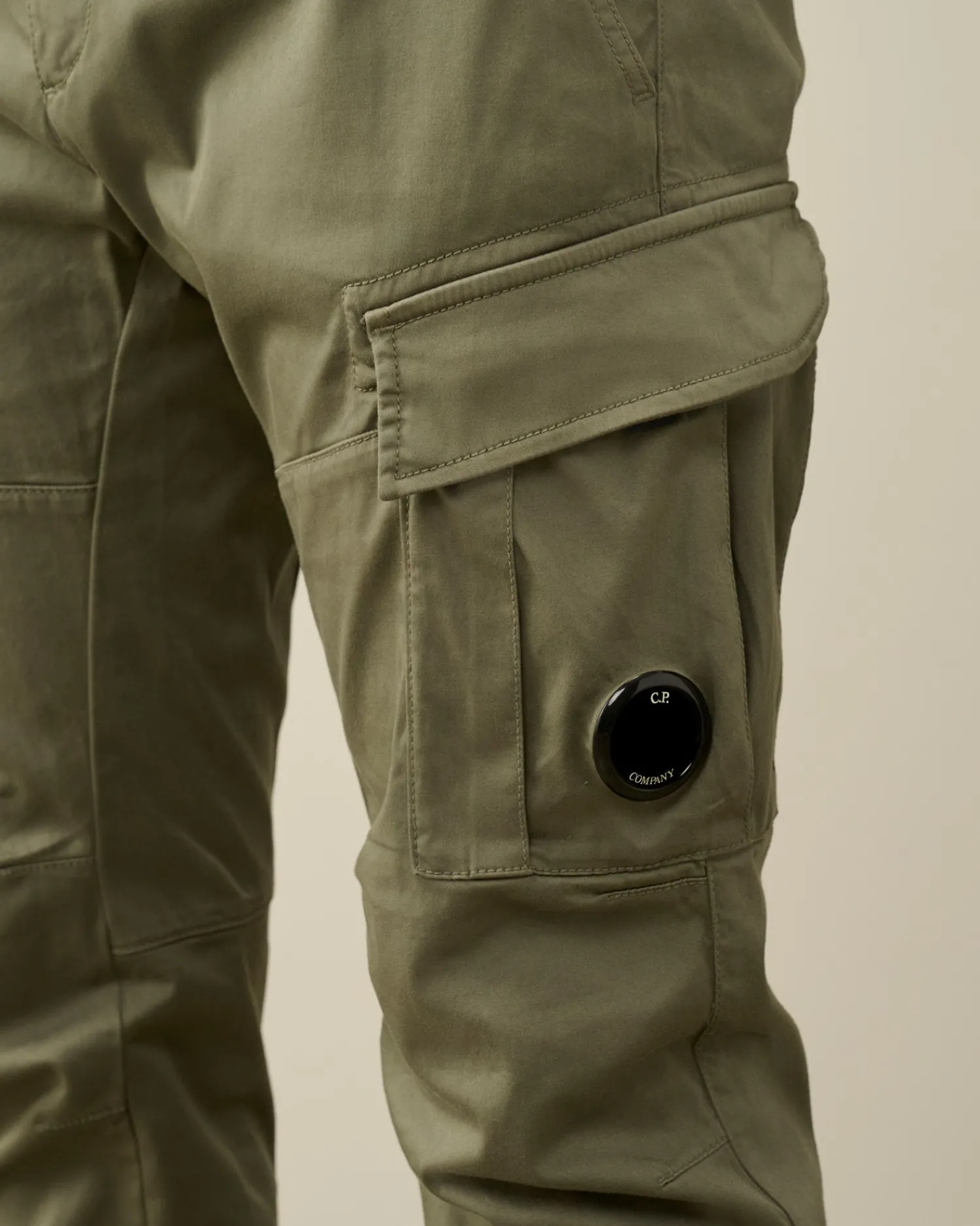 New C.P. Company Chrome-R Regular Utility Pants Stovregn Gra
