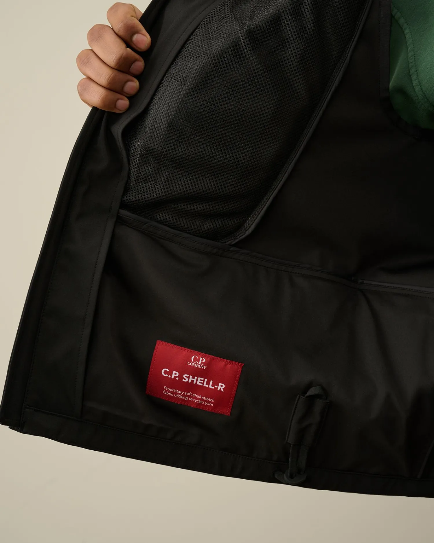 Store C.P. Company Cp Shell-R Utility Vest Ivy Gron