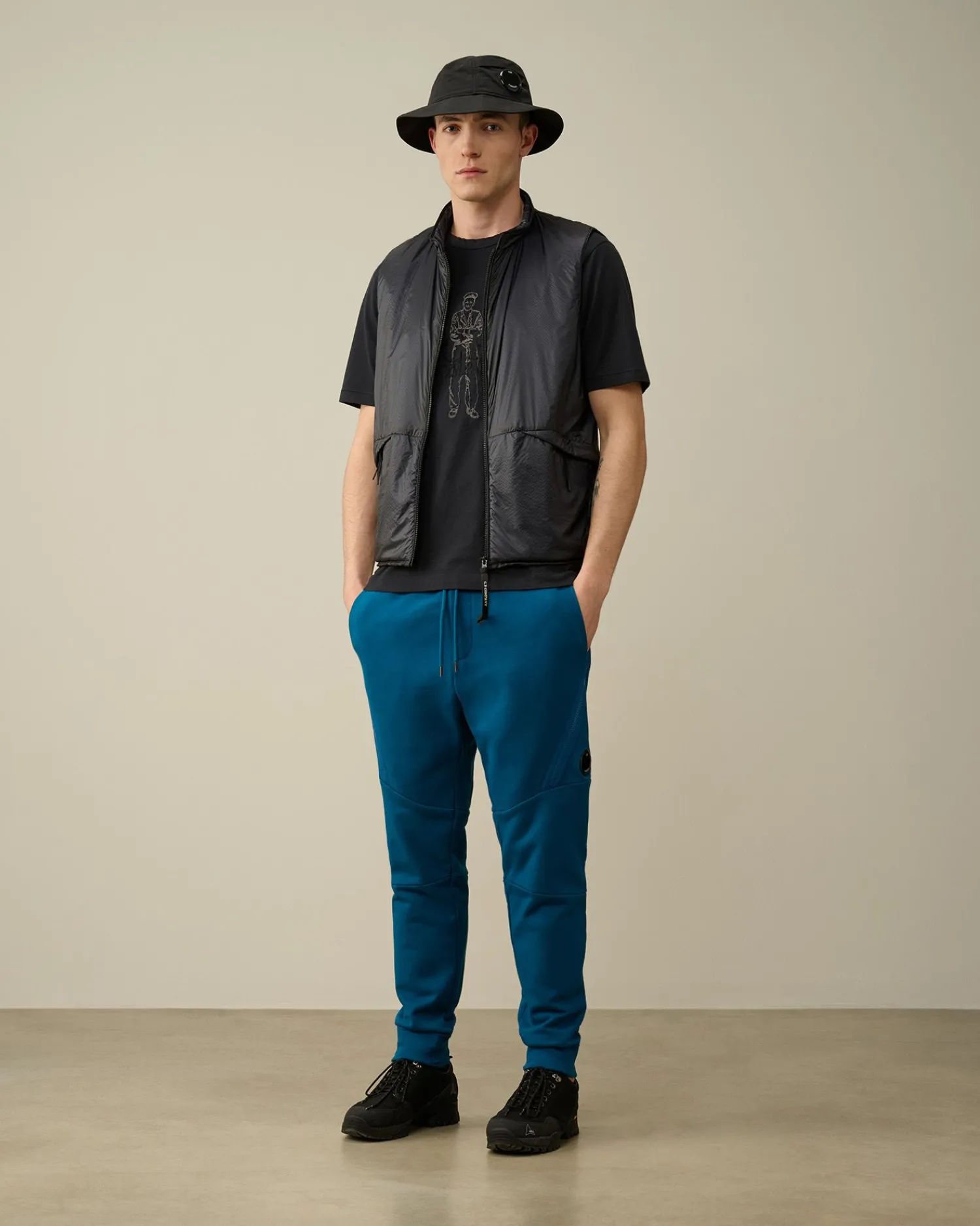 Cheap C.P. Company Diagonal Forhojede Fleece-Lommeshorts Med Lynlas Total Eclipse-Blue