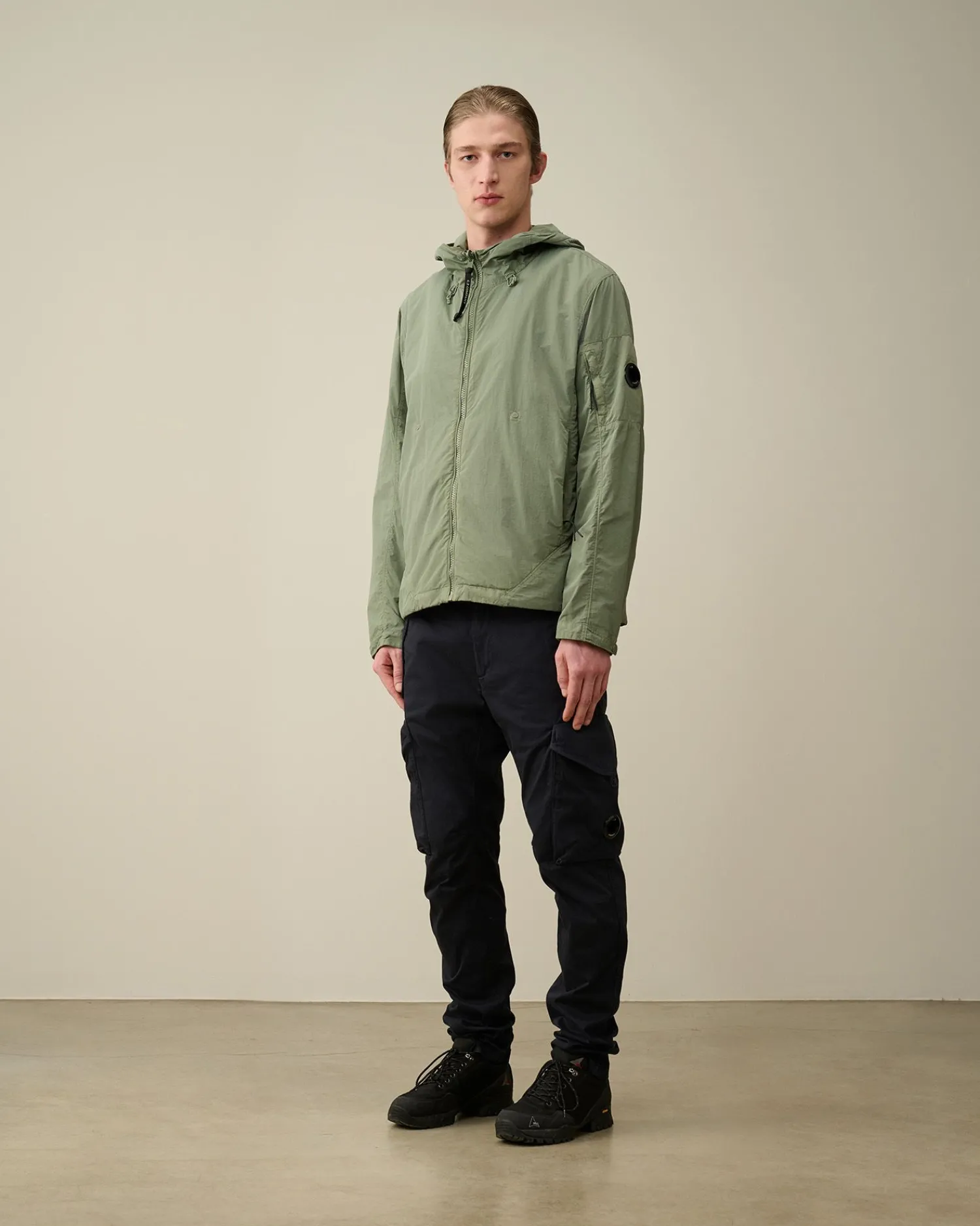 Sale C.P. Company Krom-R Jakke Med Lynlas Sort