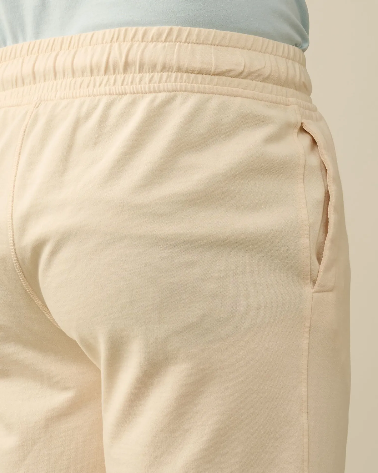 New C.P. Company Light Fleece Utility Shorts Stovregn Gra