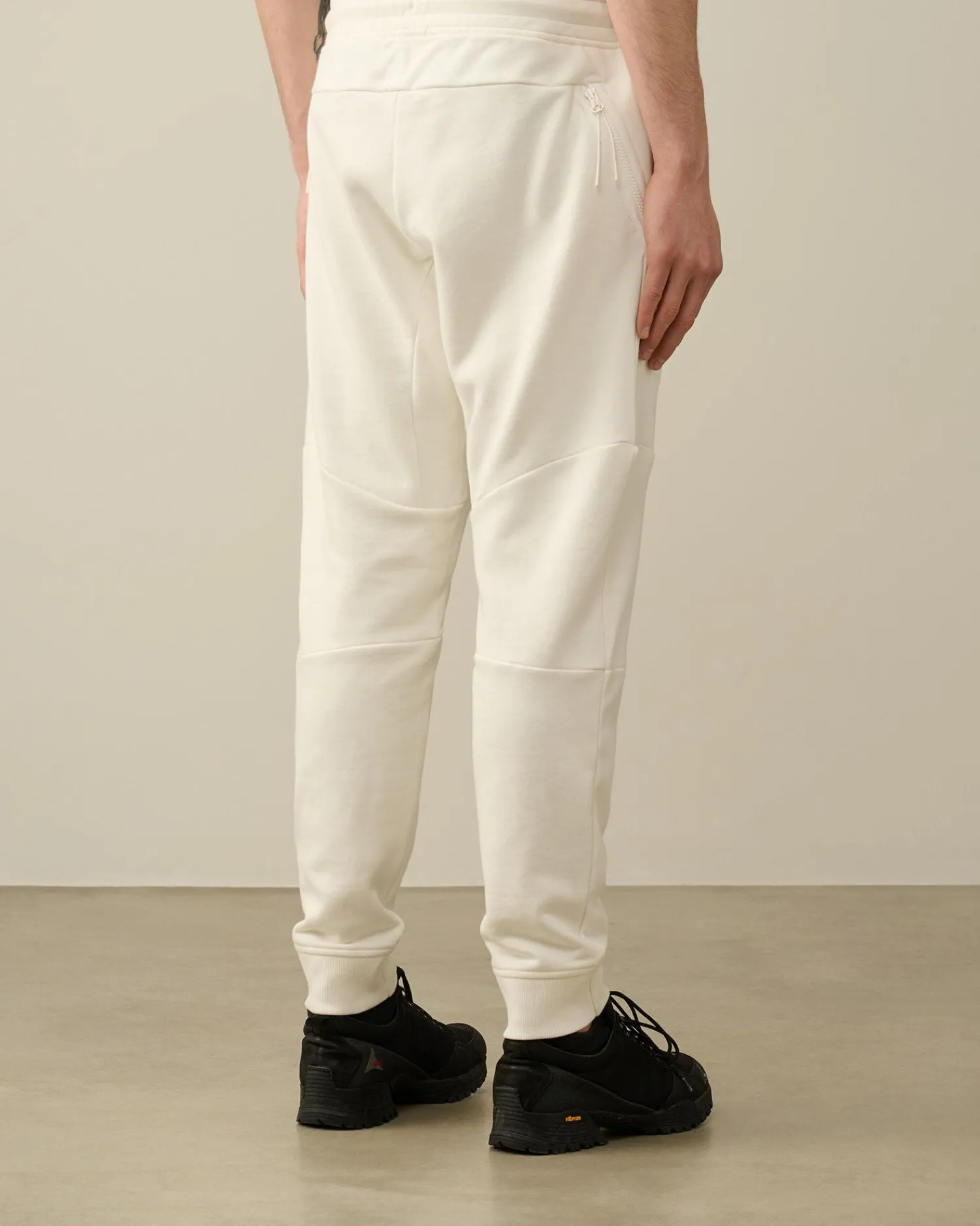 Best C.P. Company Light Fleece Utility Shorts Pistacie Shell-Beige